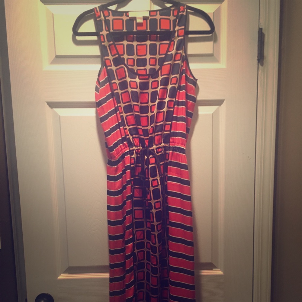 Michael kors Maxi dress, great silk feel material, confortable, orange/ blue